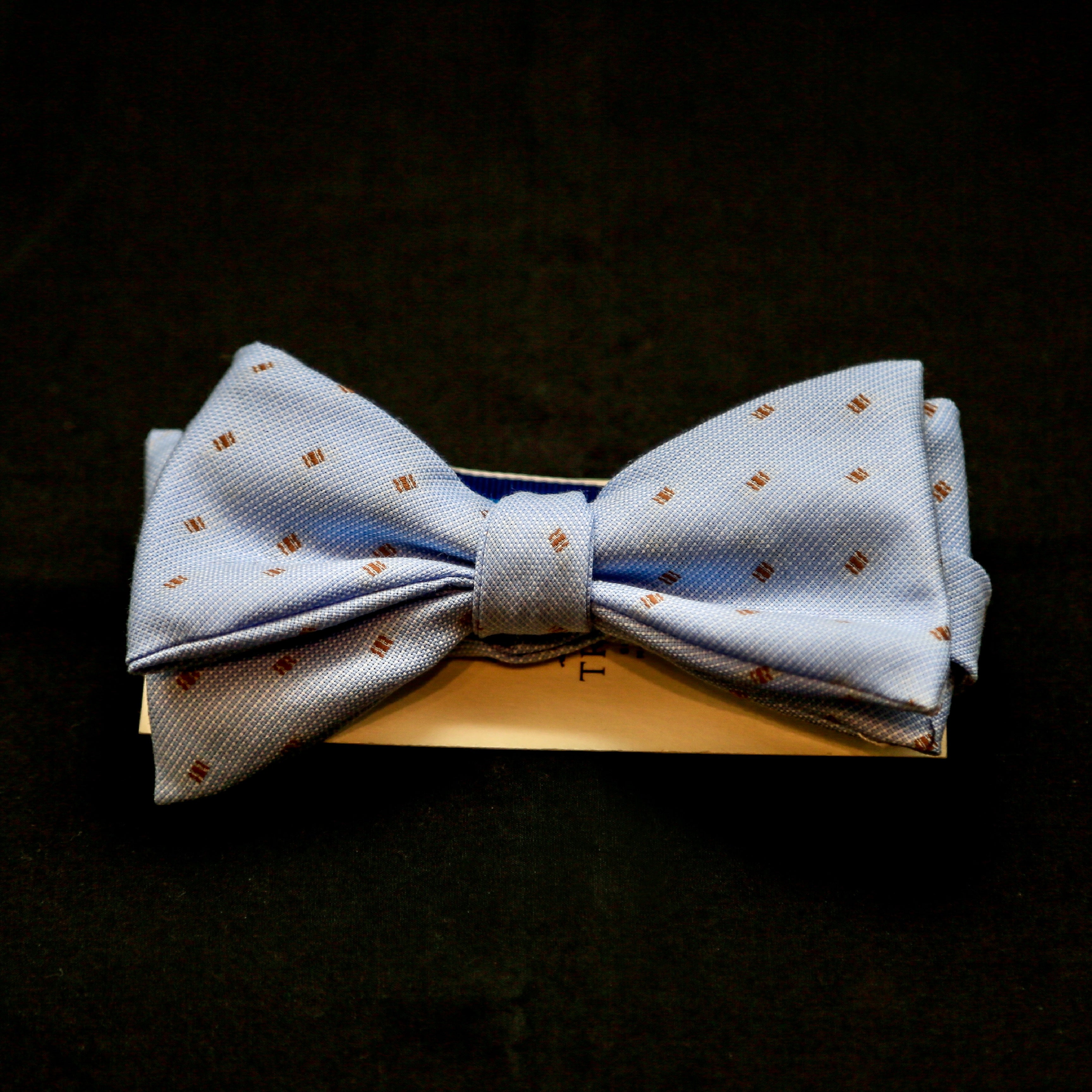 Bow-Tie - TRAILER Tie it Up