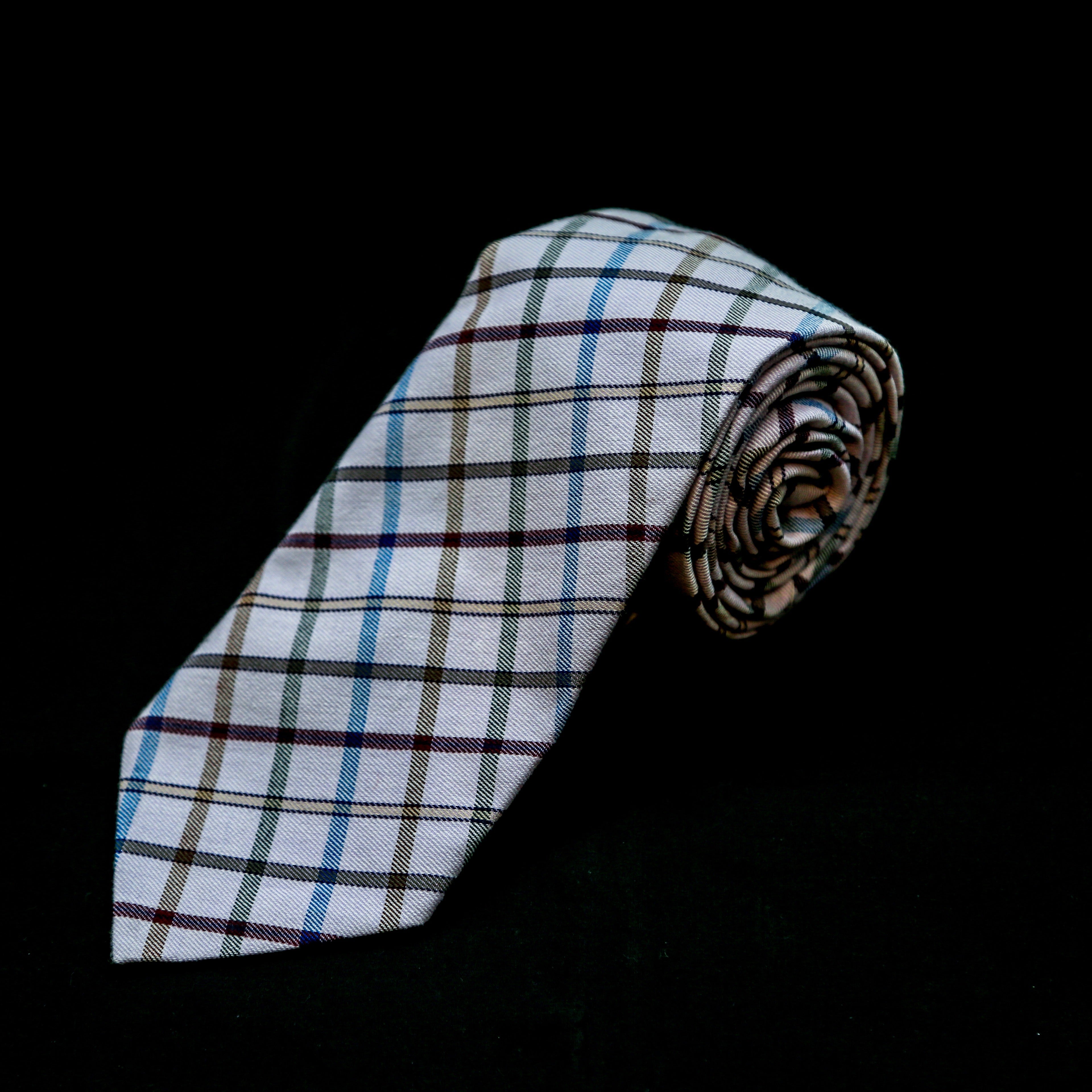 Neck-Tie - TRAILER Tie it Up
